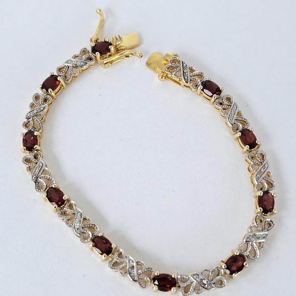 Estate Jewelry - Beautiful Genuine Red Garnet & Diamond Tennis Bracelet 14K Vermeil.